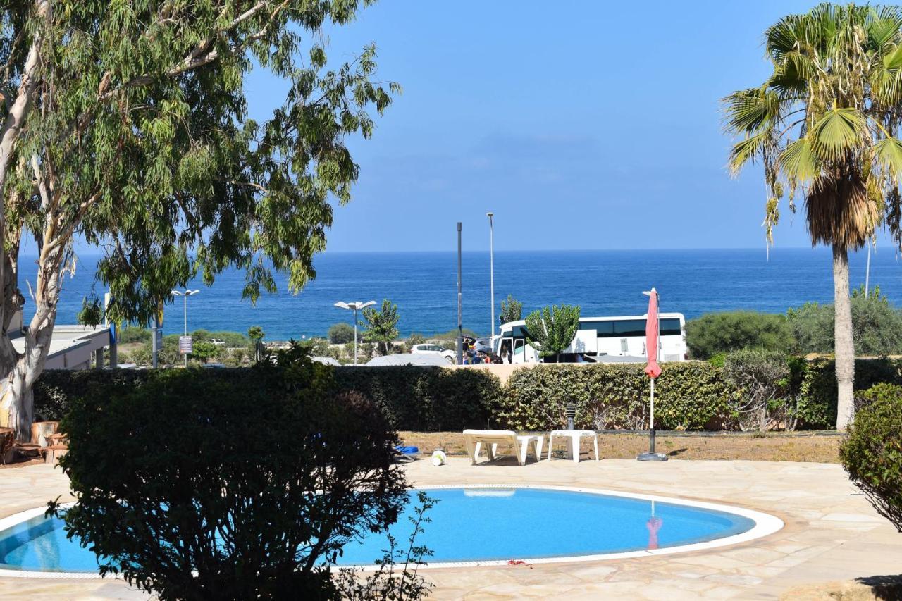 Timeless Cyprus Apartment Paphos Exterior photo